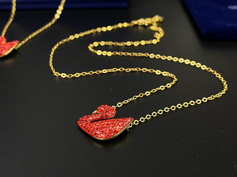 Swarovski Necklace 09yxq05